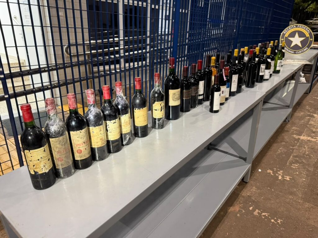 Receita Federal apreende meio milhão em vinhos raros no Paraná