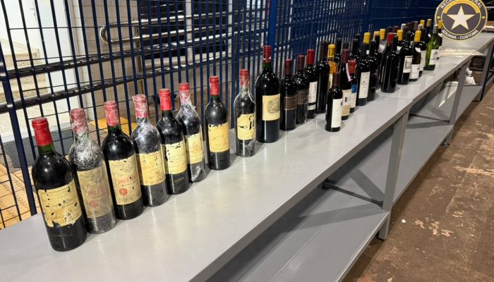 Receita Federal apreende meio milhão em vinhos raros no Paraná